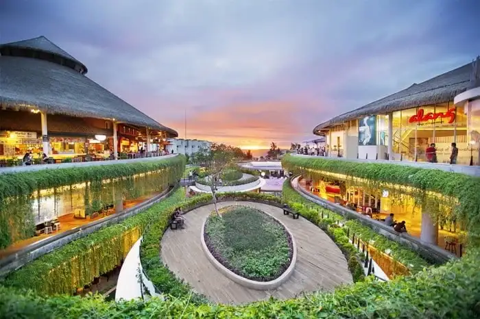 Beachwalk-kuta-bali